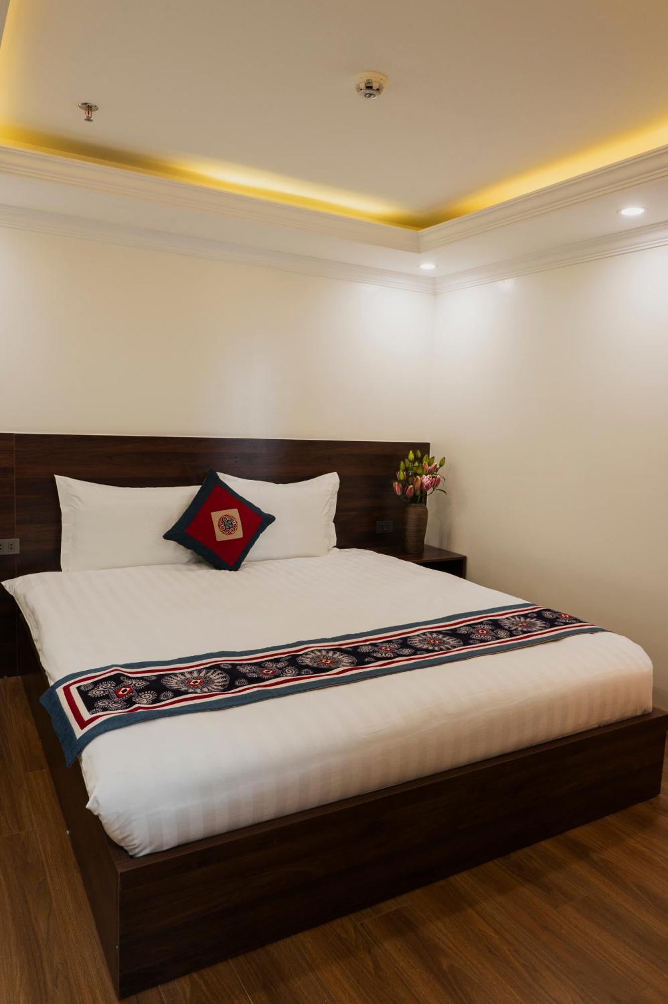 Anh Tu Hotel Sapa Exterior foto